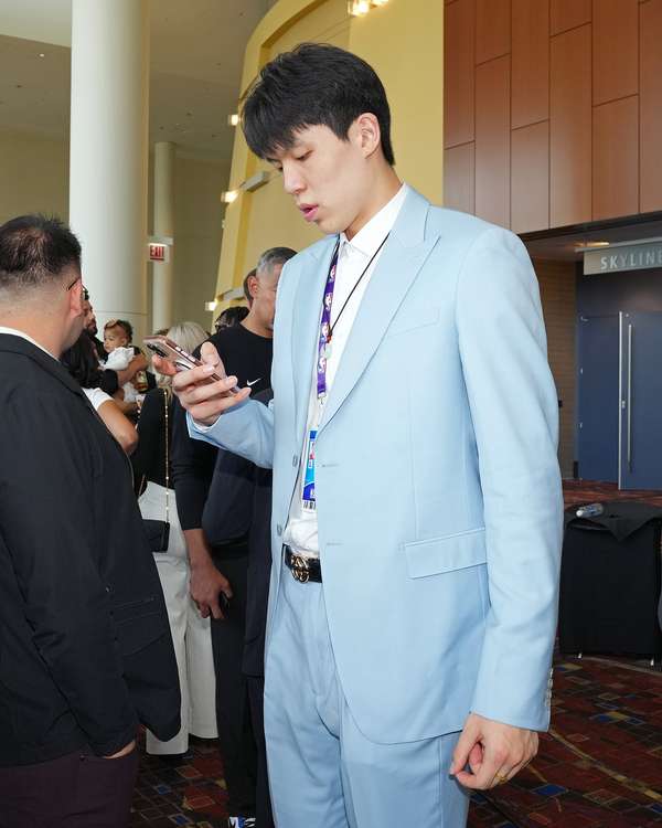 NBA球探热议杨瀚森选秀前景 首轮末段或成潜在落脚点